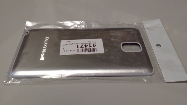 Confezione back cover in metallo per Samsung Galaxy Note 3 -600px
