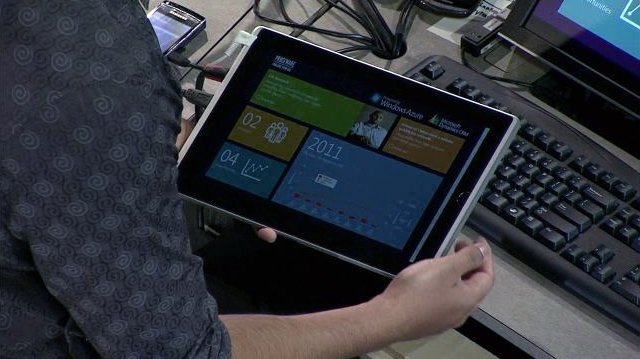 Microsoft mostra il concept di un tablet con Windows 8