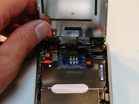 iPhone 3G disassembled
