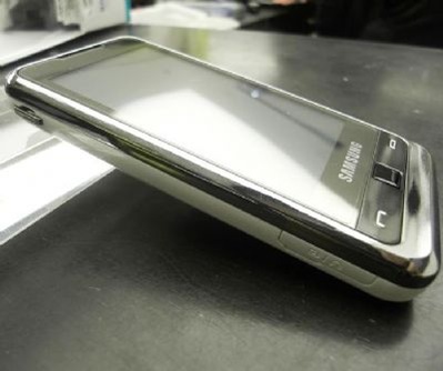 Samsung-i900-Omnia-bianco_35012_1
