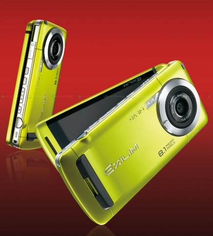 casio_exilim_ketai_w63ca_1-435x480